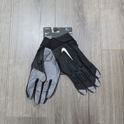 Nike D Tack 6.0 Lineman Football Black Gloves Size 3XL
