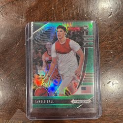 2020/21 Panini Prizm Draft Green Prizm Lamelo Ball #43 Rookie Card! Hornets RC