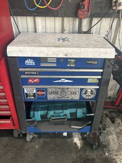 MAC TOOL Flip Top 3 Drawer Toolbox With Side Table