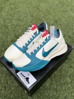 Nike Kobe 5 Protro Caitlin Clark Size 11.5