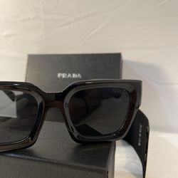 Luxury sunglasses 