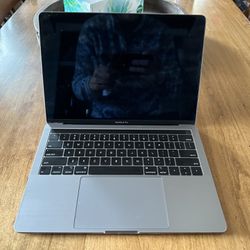 2018 13.3 Space Grey Macbook Pro with Retina Display and Touch Bar