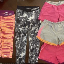 Girls Nike Pants And Shorts Size Medium