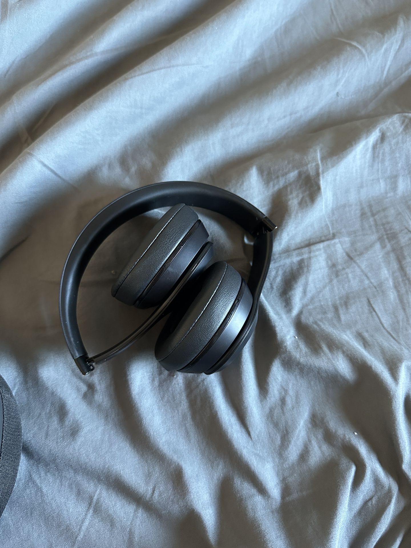 Beats Solo