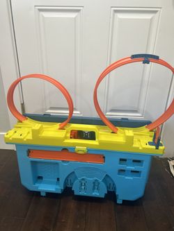 Hot Wheels Builder Set And Motorized Launcher