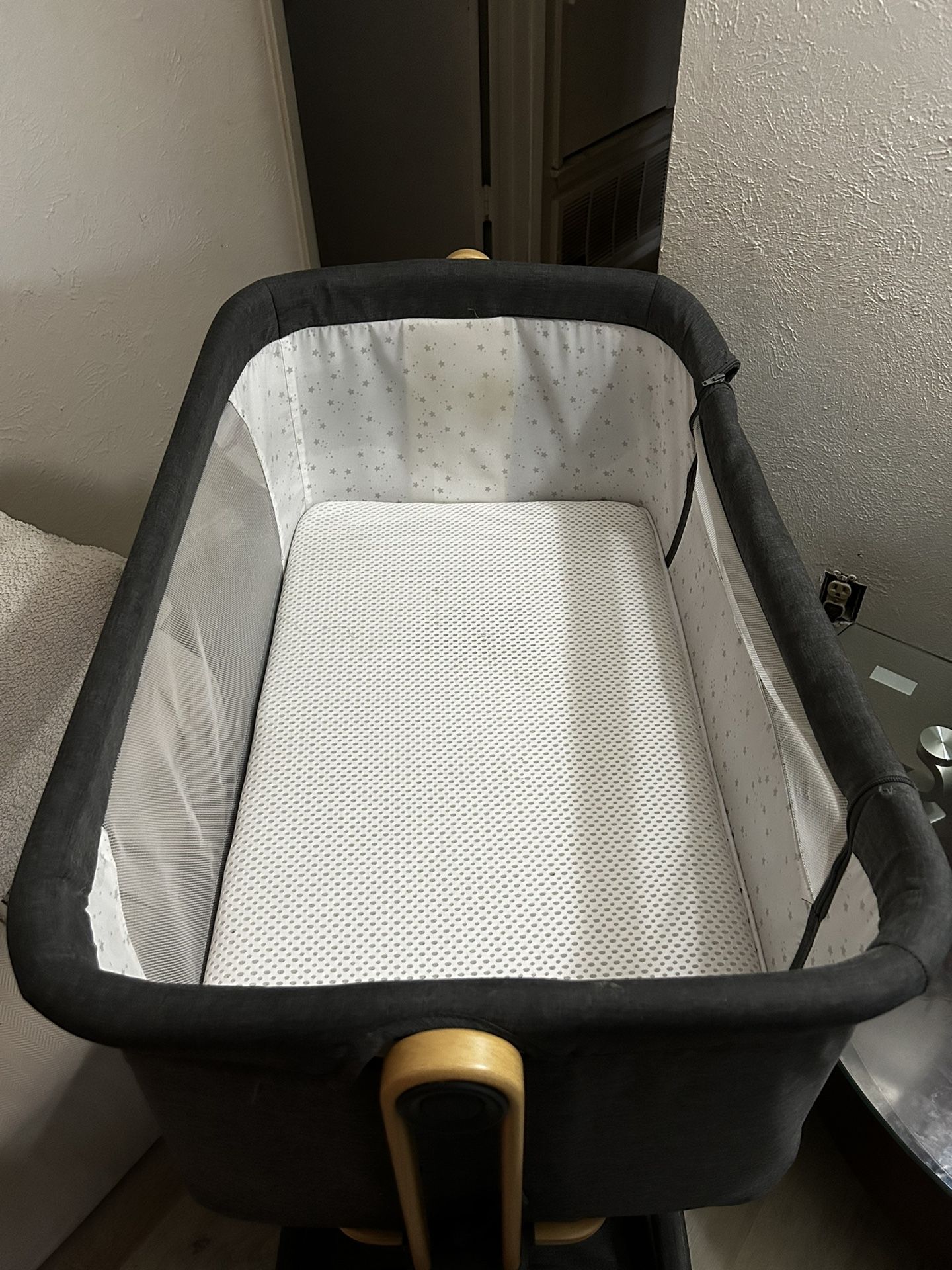 ANGELBLISS BABY Bassinet Bedside Sleeper