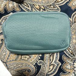 Luluemon Belt Bag 