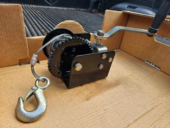 2000 lbs hand winch