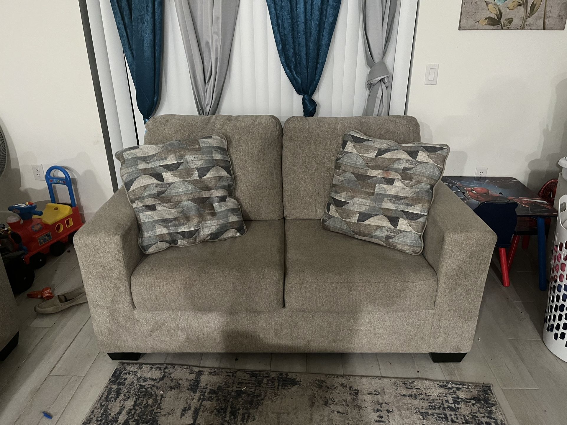 Couch Set