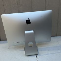 Apple Desktop Monitor 20 In Designed by Apple in Califomia Assembled in China Model Number A1418