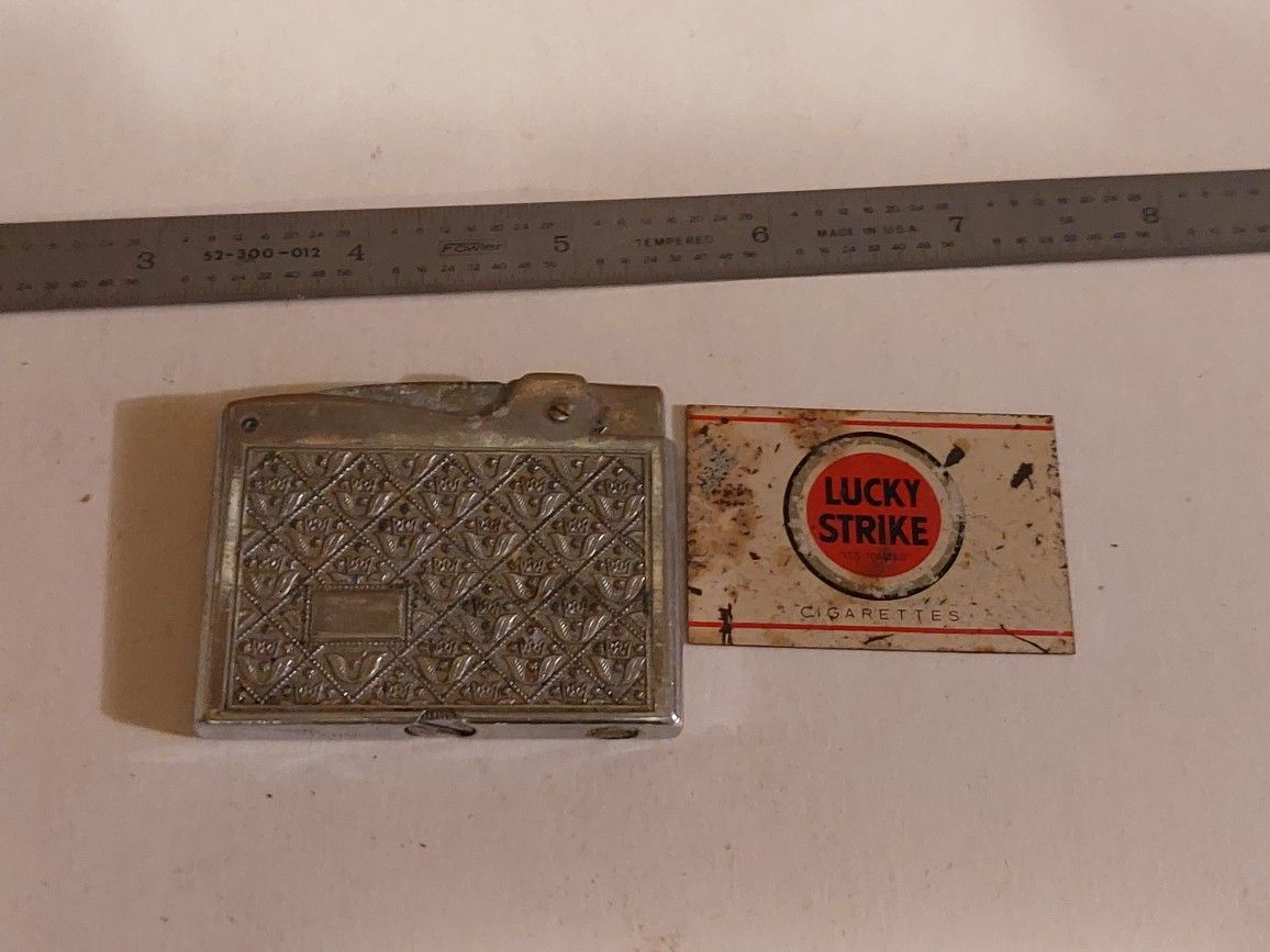 Vintage Continental Japan Lucky Strike Lighter