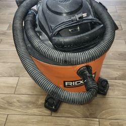Ridgid large wet dry  vacuum
