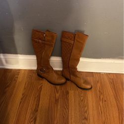 Size 8 Excellent Condition