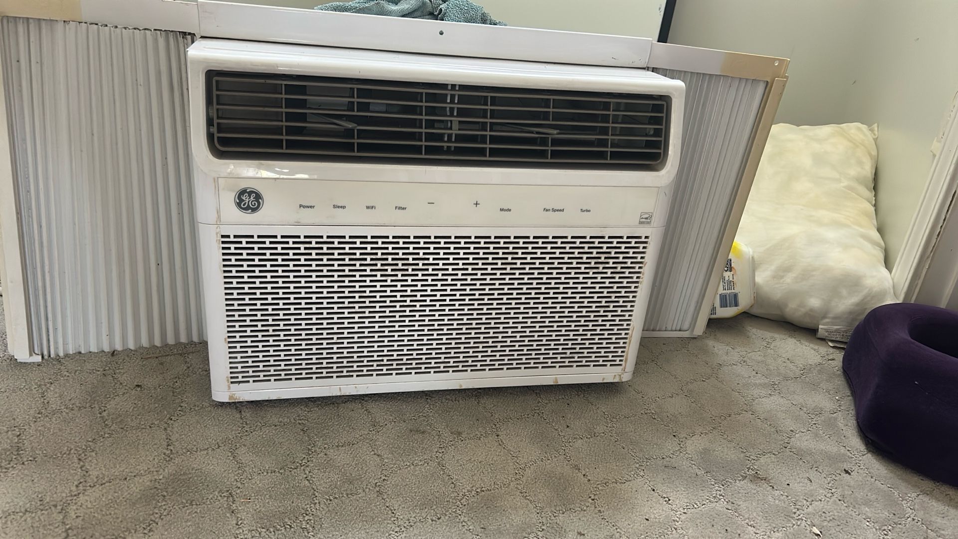 GE Room Air conditioner