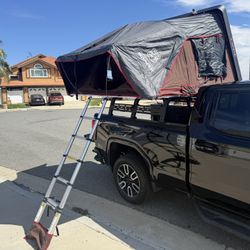 iKamper 2.0 Rooftop Tent and RCI Universal Rack
