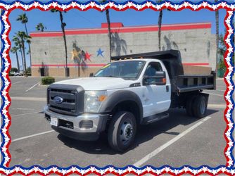 2013 Ford F550 Super Duty Regular Cab & Chassis