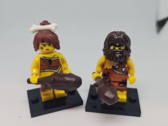 LEGO (contact info removed) Caveman & Cavewoman Minifigure Exclusive 2017 Set