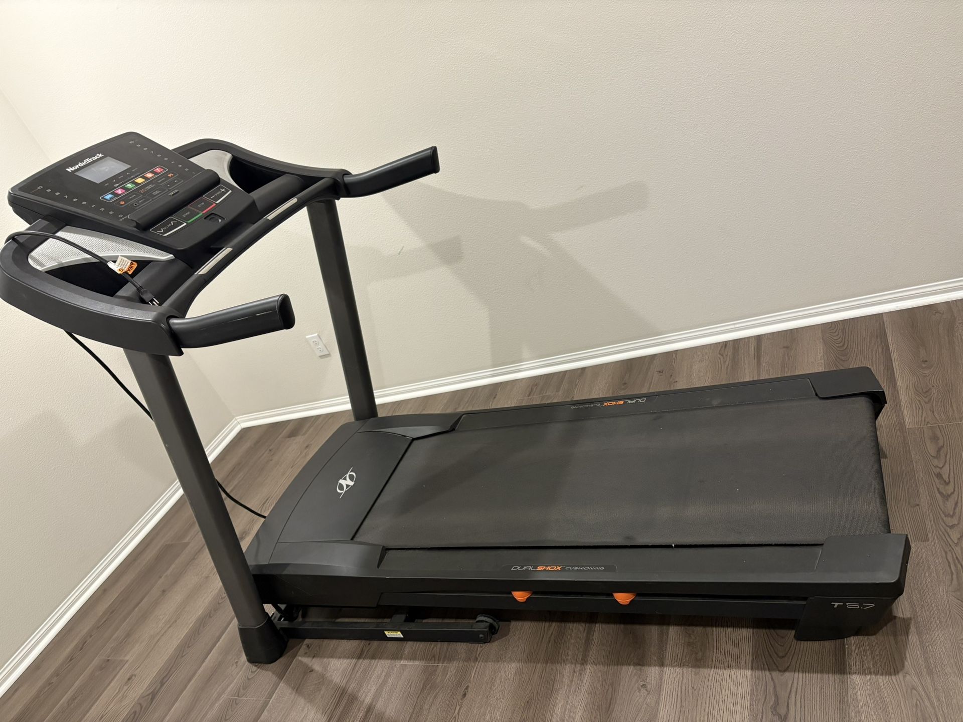 Treadmill $100