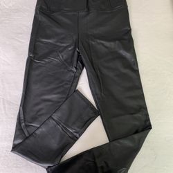 LEATHER PANTS