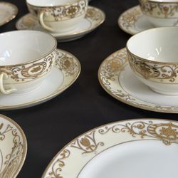 Handcrafted China Vintage