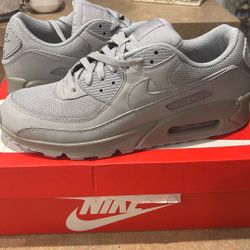 Nike Air Max 90 Size 12 NEVER WORN BEFORE 