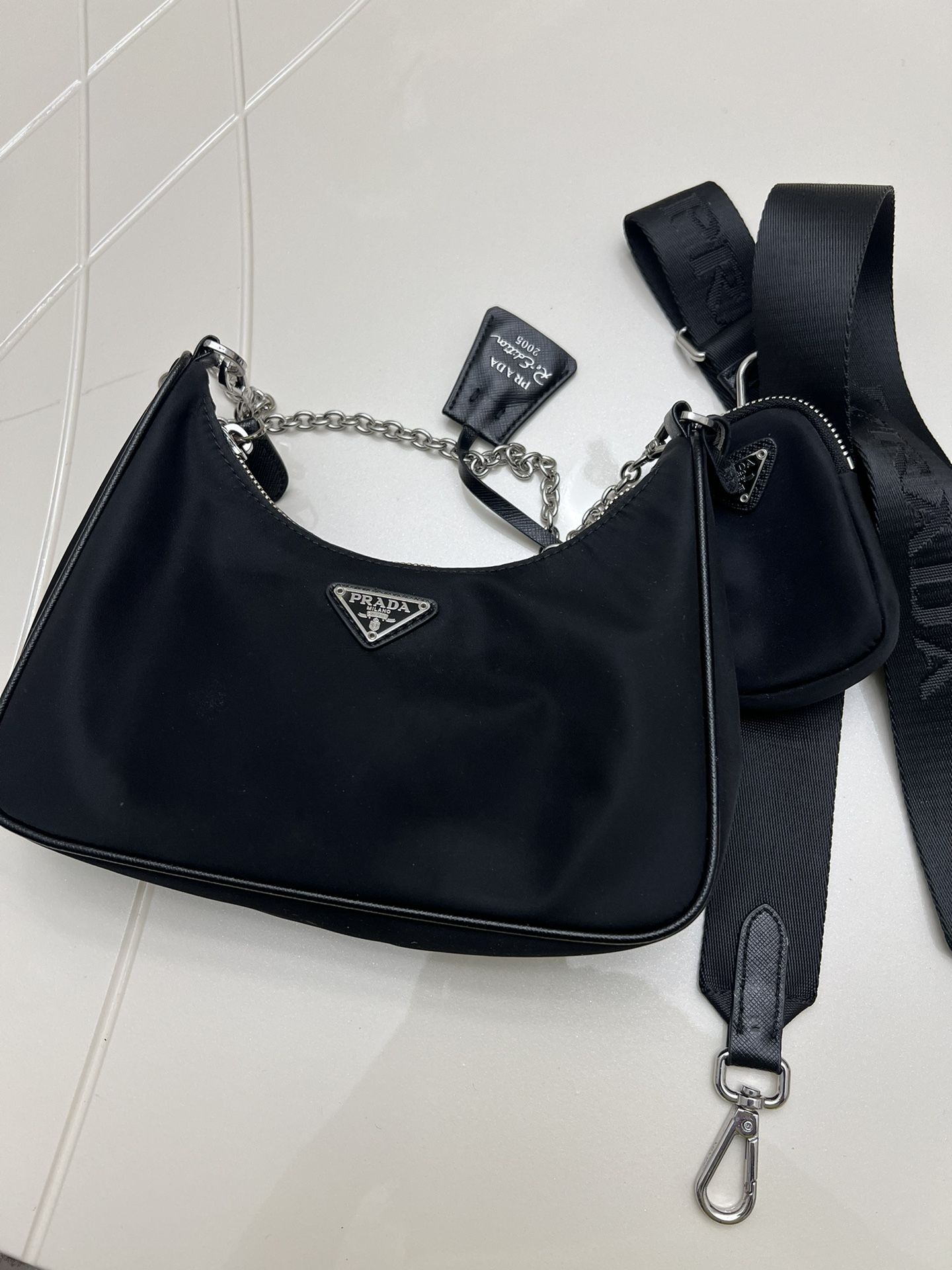 Prada Re-Edition 2005 Nylon Bag – Black with Strap & Mini Pouch