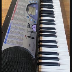 CASIO PIANO KEYBOARD 
