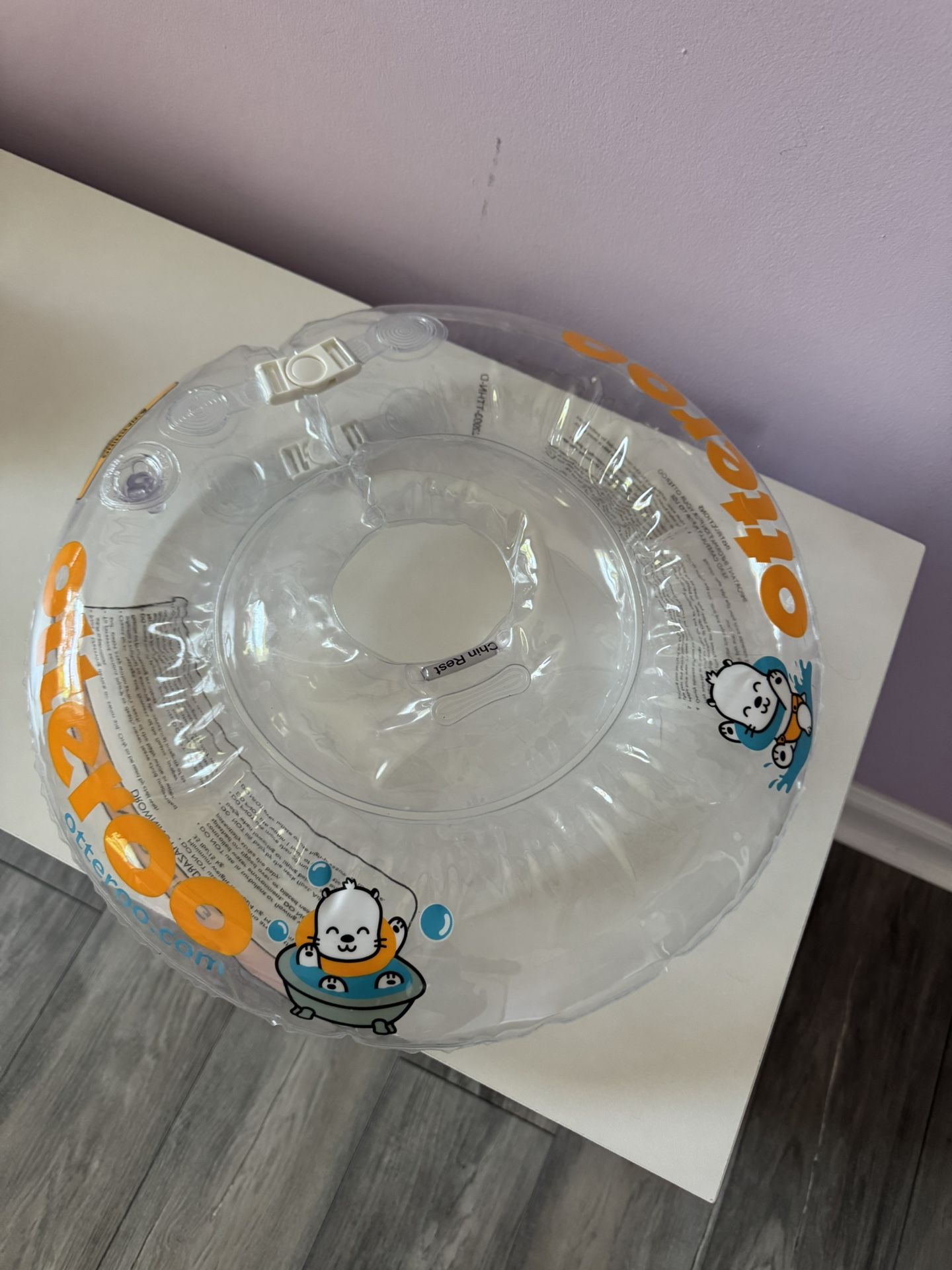 Otteroo Neck Float