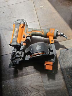 Rigid roofing nailer
