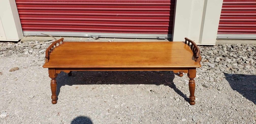 Vintage Maple Long Coffee Table