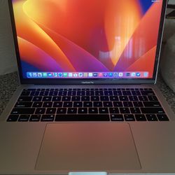 Apple MacBook Pro 13-Inch
