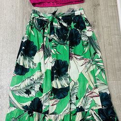 Long Skirt In Vibrant Green Colors , Size: 10 P , New Brand , Price :$55