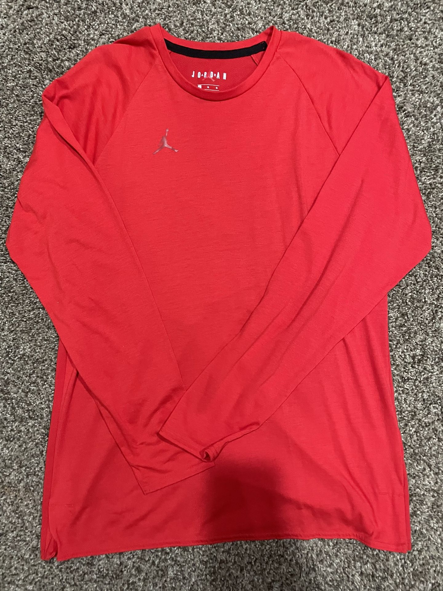 Jordan Long Sleeve Shirt Men’s Large Red CJ1130-657 Dri-Fit Style Jumpman Logo