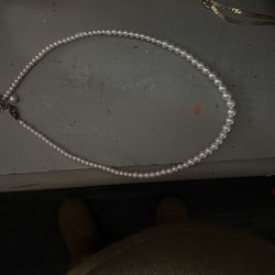 Pearl Necklace 
