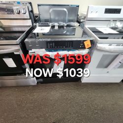 GE 30" SLIDE IN ELECTRIC RANGE WITH CONVECTION AND NO PRE HEAT, AND AIR FRY