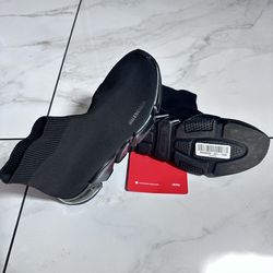 Women Balenciaga Size 6/7