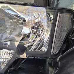 2009-2014 FORD F150 Headlight