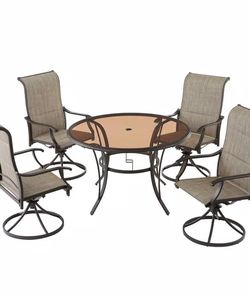Hampton Bay patio dining set