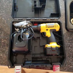 Dewalt Cordless. 12v. 