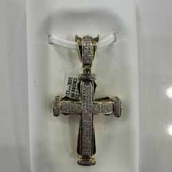 10K Gold Pendant With 0.5CT Diamond