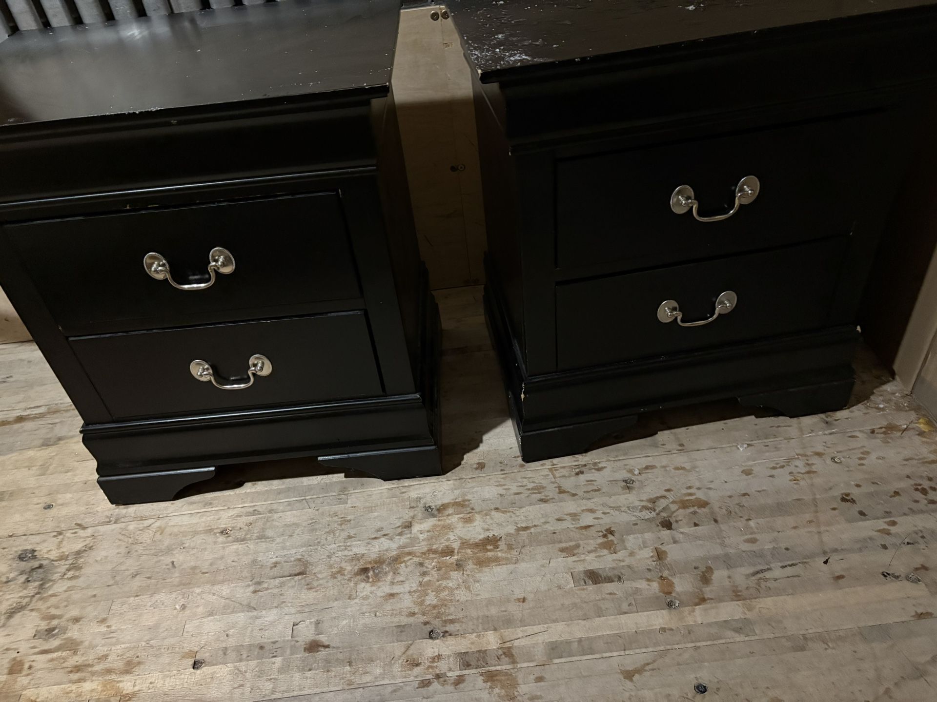 π€ Set of 2 Black Nightstands β Coaster Furniture