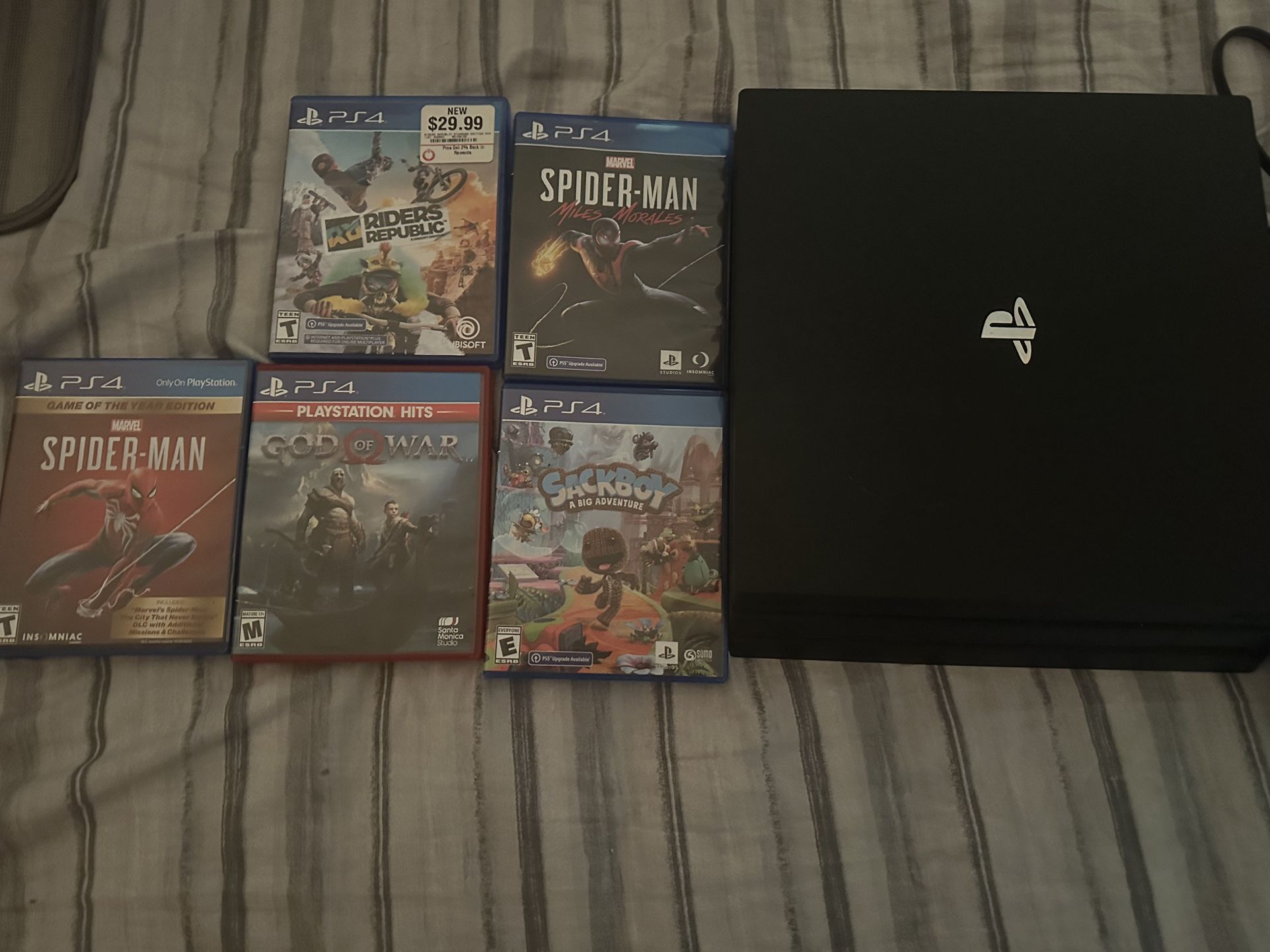 Ps4 pro [Good Condition]  [1tb ] [5 Games]