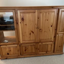 73.5” Entertainment Center For Your Large TV.  Quality Oak, Cost $750 New, Excellent Condition - Check My Other Offers By Clicking My Name 