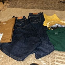 Men’s Lot Levi’s Dickis Colombia Size Medium 32x32