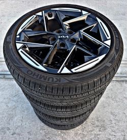 Kia K4 18 Wheels