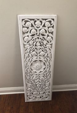 Wooden floral decor