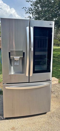 LG InstantView Refrigerator