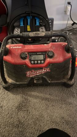 Milwaukee Job Site Stero 