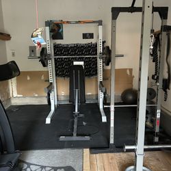 Squat rack