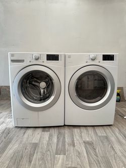 Kenmore washer and dryer laundry